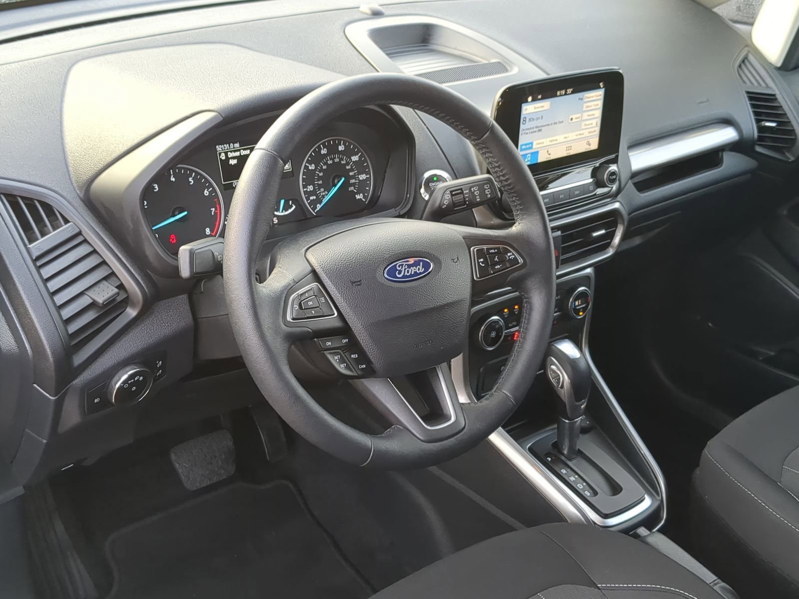 Certified 2018 Ford EcoSport SE image 13