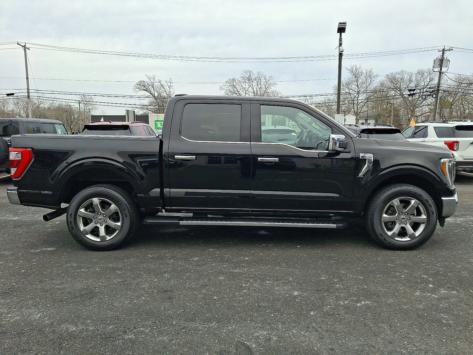 Certified 2021 Ford F150 Lariat w/ Equipment Group 502A High image 3