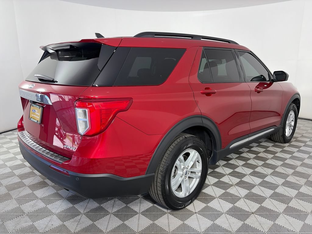 Certified 2022 Ford Explorer XLT AWD/4WD image 7