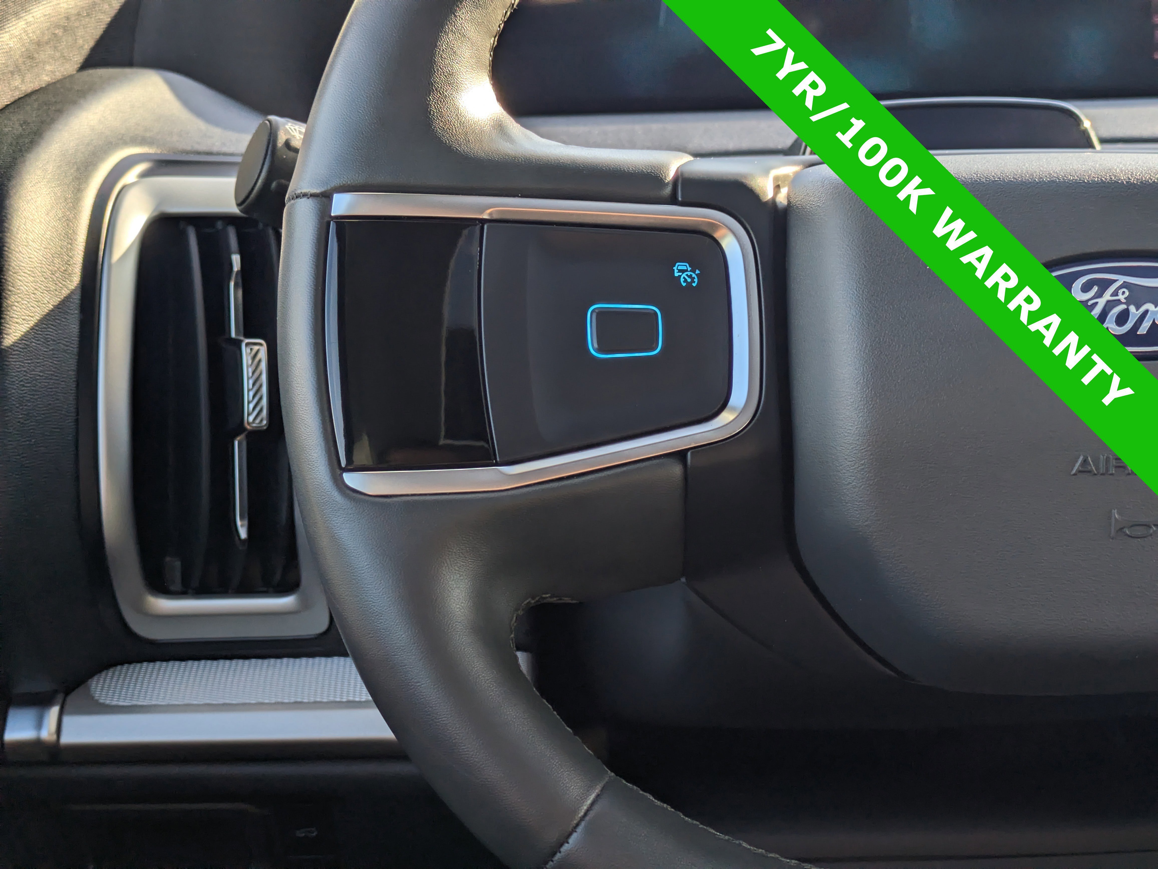 Certified 2025 Ford Expedition Max Active image 37