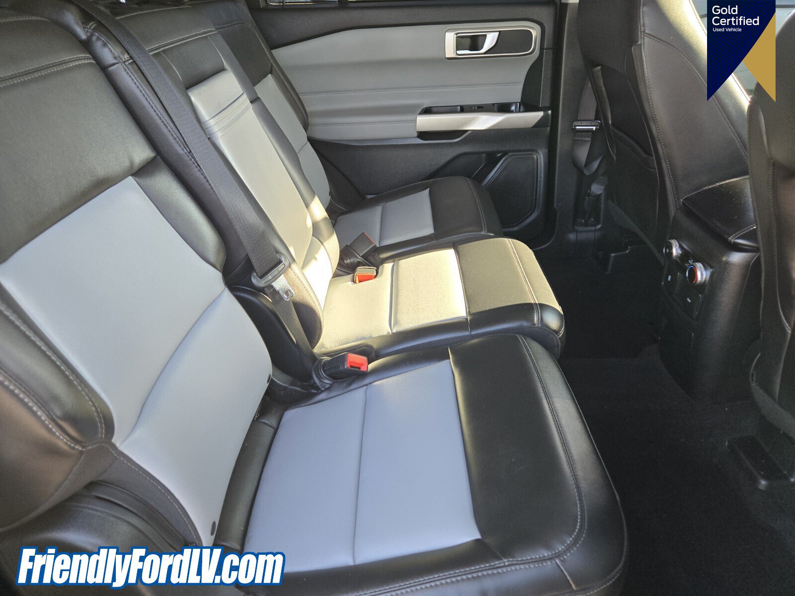 Certified 2023 Ford Explorer XLT w/ Equipment Group 202A RWD image 13