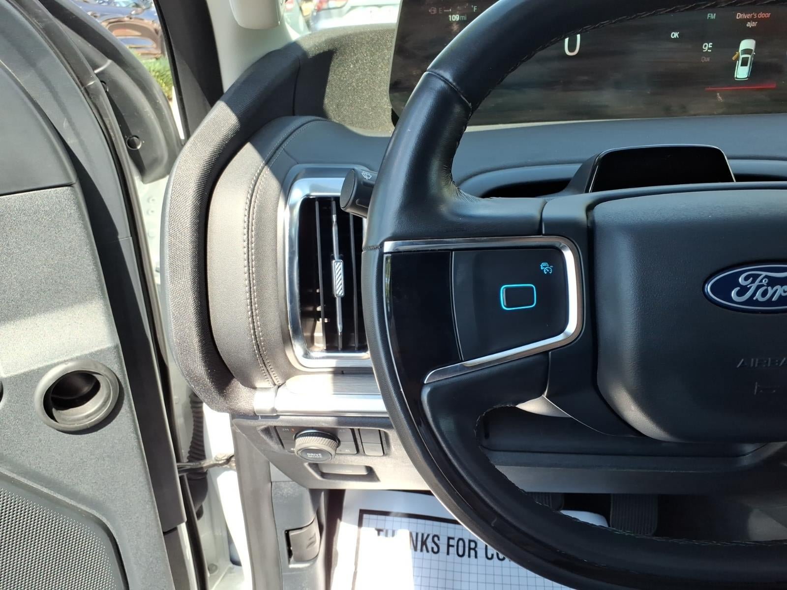 Certified 2025 Ford Expedition Platinum AWD/4WD image 28
