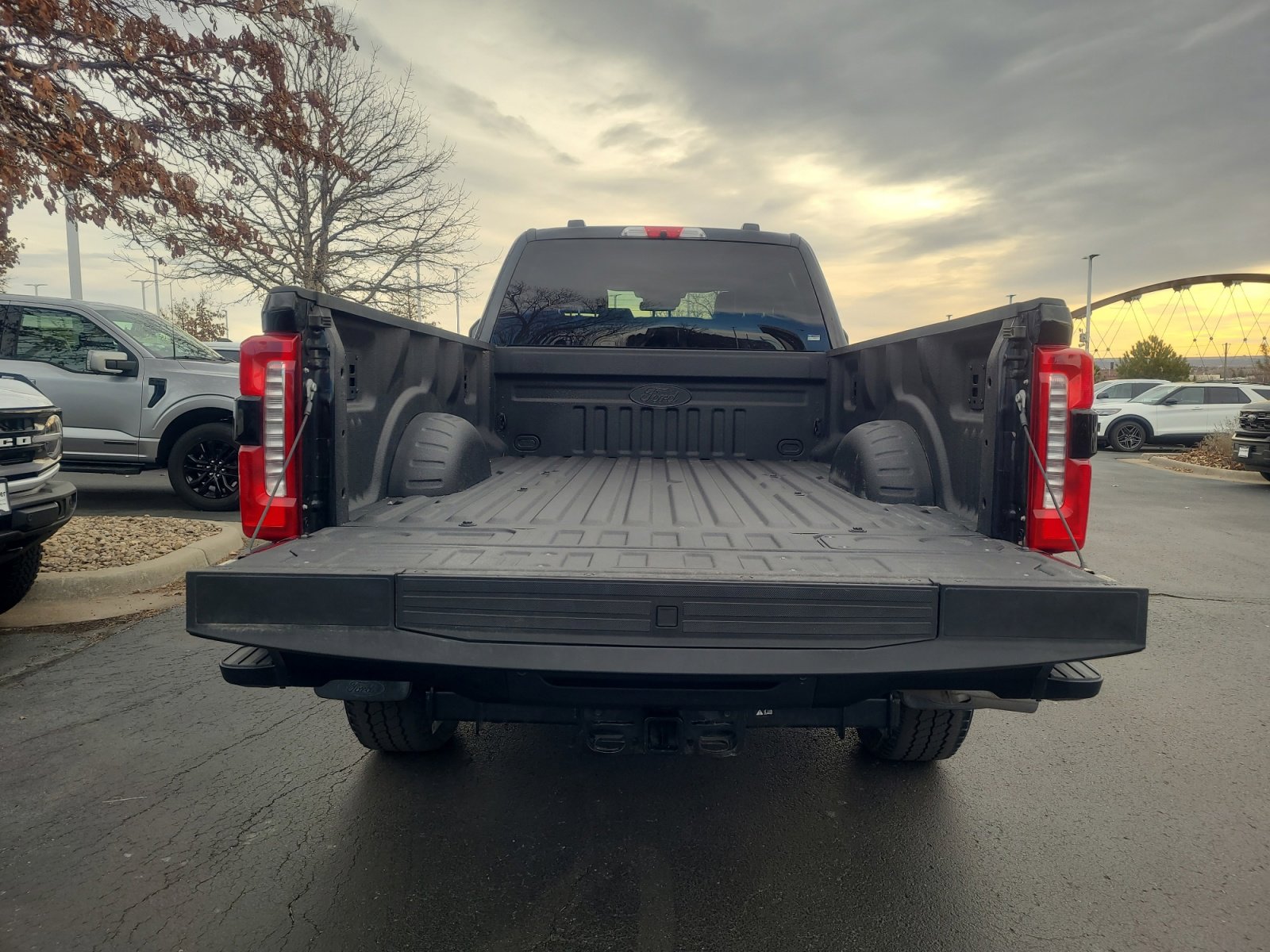 Certified 2025 Ford F350 Lariat w/ Black Appearance Package image 34