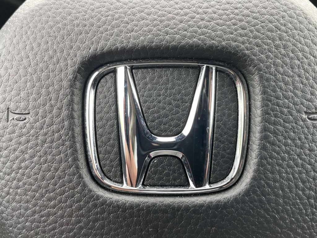 Used 2025 Honda HR-V EX-L image 29
