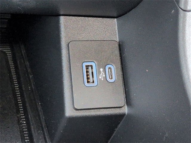 Certified 2024 Ford Edge Titanium w/ Titanium Elite Package image 23