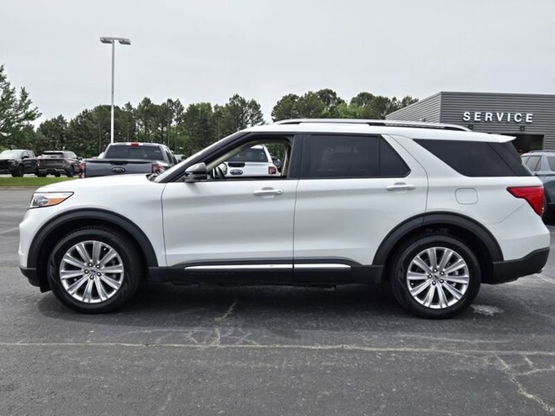 Certified 2023 Ford Explorer Limited w/ Limited Technology Package RWD image 6