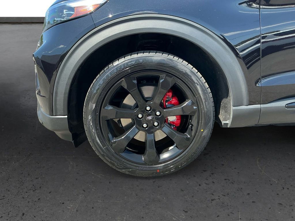 Certified 2023 Ford Explorer ST w/ Equipment Group 401A AWD/4WD image 13