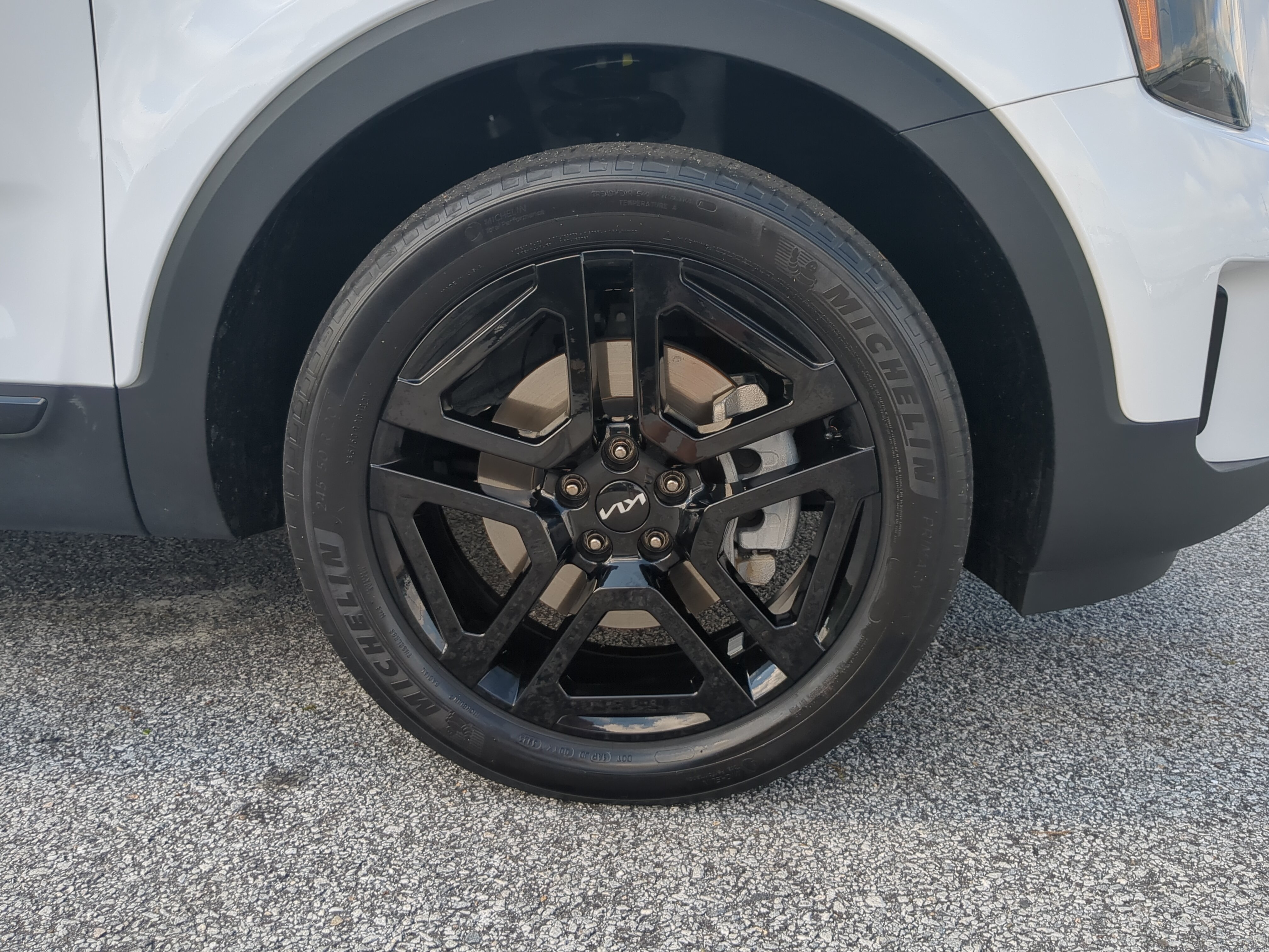 Used 2024 Kia Telluride SX X-Line AWD/4WD image 9