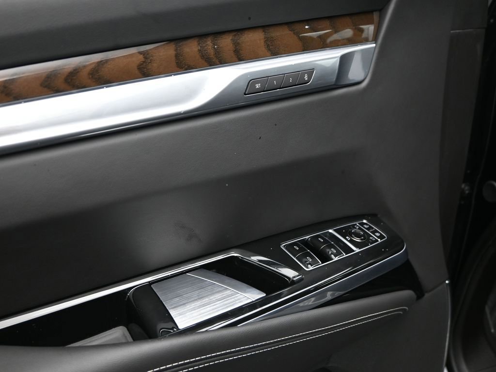 Used 2026 Cadillac Escalade Platinum Luxury image 11