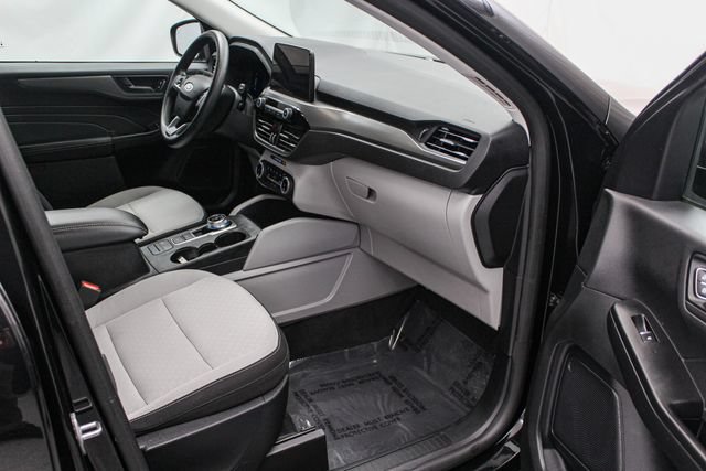 Certified 2025 Ford Escape Active AWD/4WD image 18