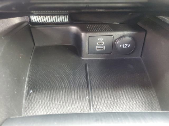 Certified 2024 Ford Escape ST-Line w/ Tech Pack #1 AWD/4WD image 24