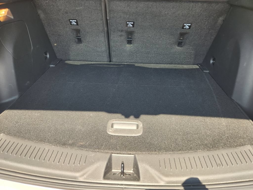 Used 2022 Buick Encore GX Select w/ Sport Touring Package FWD image 30