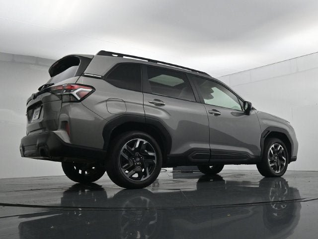 Used 2025 Subaru Forester Limited w/ Popular Package #1 AWD/4WD image 40