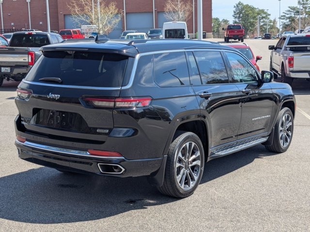 Used 2023 Jeep Grand Cherokee L Overland w/ Luxury Tech Group IV RWD image 4