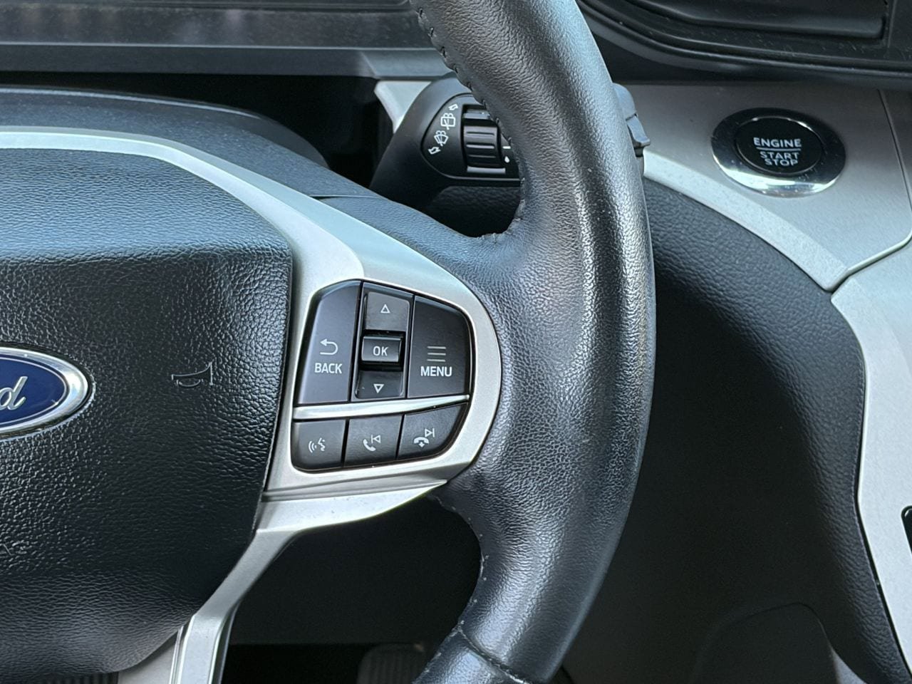 Certified 2023 Ford Explorer XLT RWD image 21