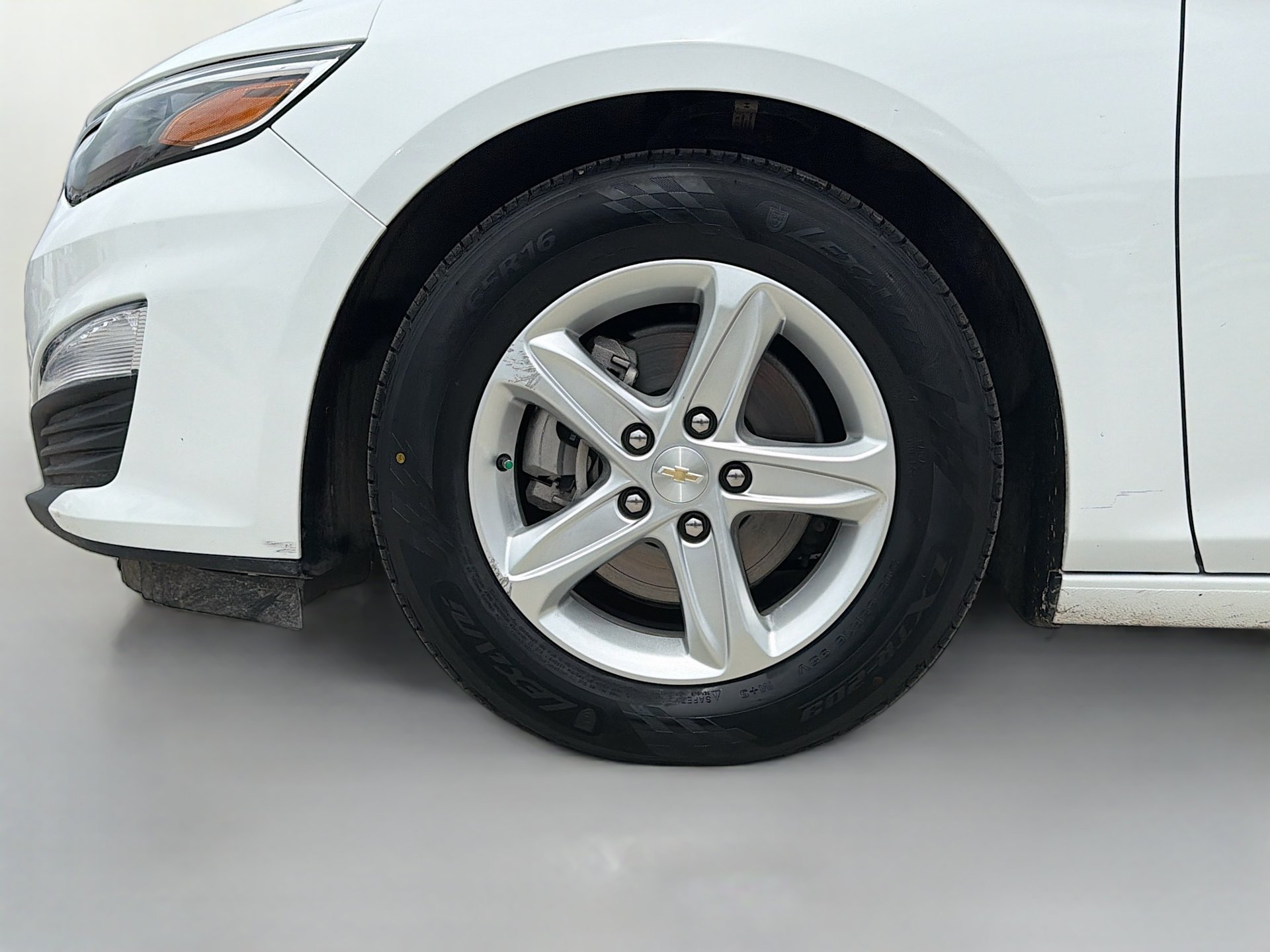 Used 2025 Chevrolet Malibu LS w/ LPO, Floor Liner Package FWD image 32