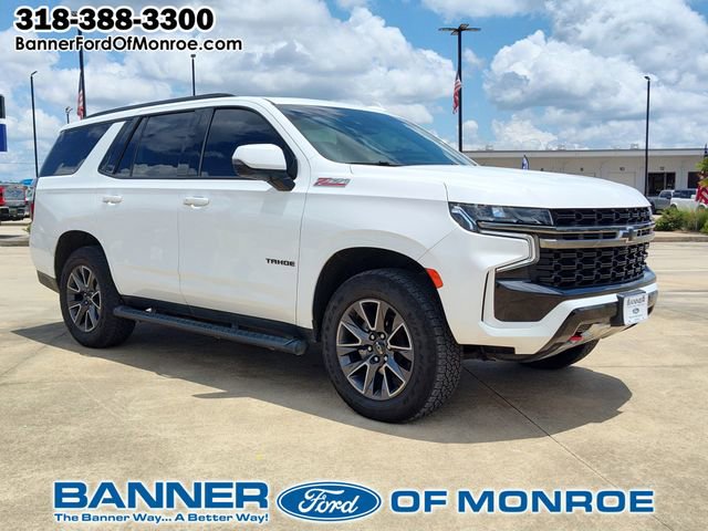 Used 2022 Chevrolet Tahoe Z71 w/ Luxury Package AWD/4WD image 11
