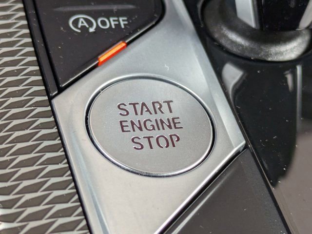 Used 2023 BMW Z4 sDrive30i w/ Premium Package image 32