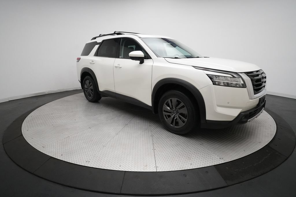 Used 2022 Nissan Pathfinder SV AWD/4WD image 36