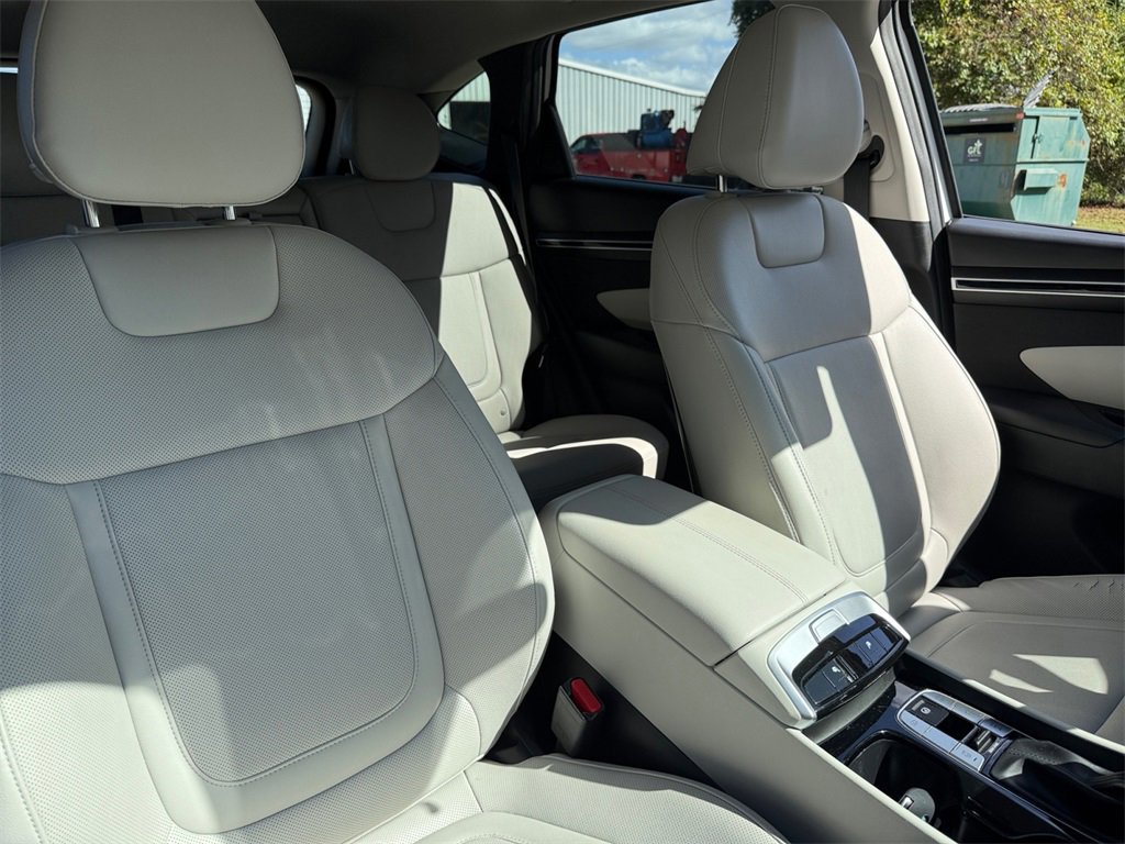 Used 2023 Hyundai Tucson SEL w/ Convenience Package image 16