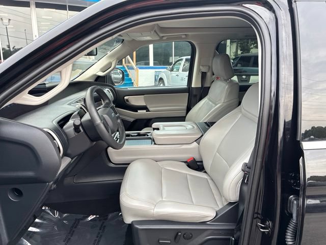 Certified 2025 Ford Expedition Active AWD/4WD image 67