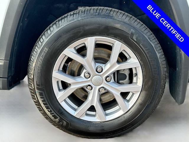 Used 2022 Jeep Grand Cherokee L Limited w/ MOPAR Finishing Package AWD/4WD image 24