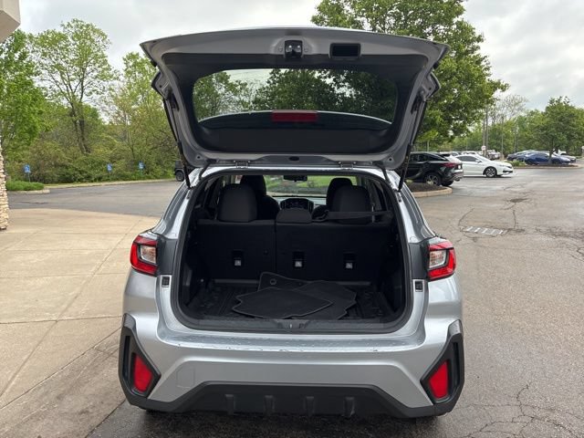Used 2025 Subaru Crosstrek 2.5i Premium AWD/4WD image 39