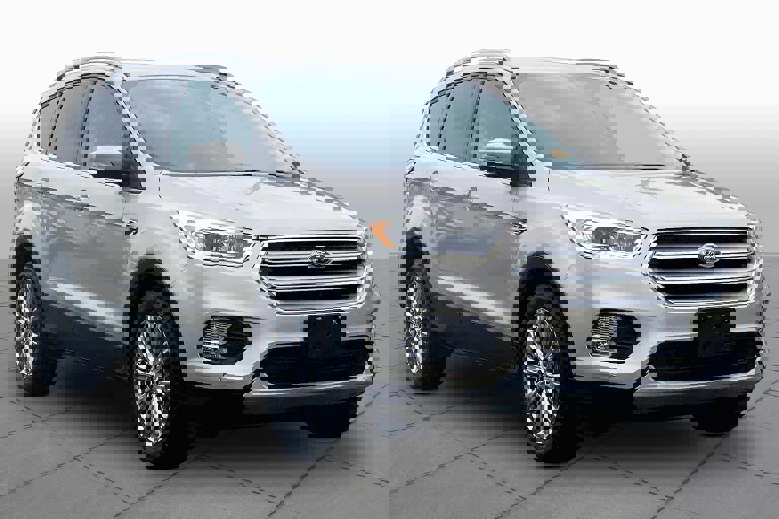 Certified 2018 Ford Escape SE w/ Ford Safe & Smart Package AWD/4WD image 5