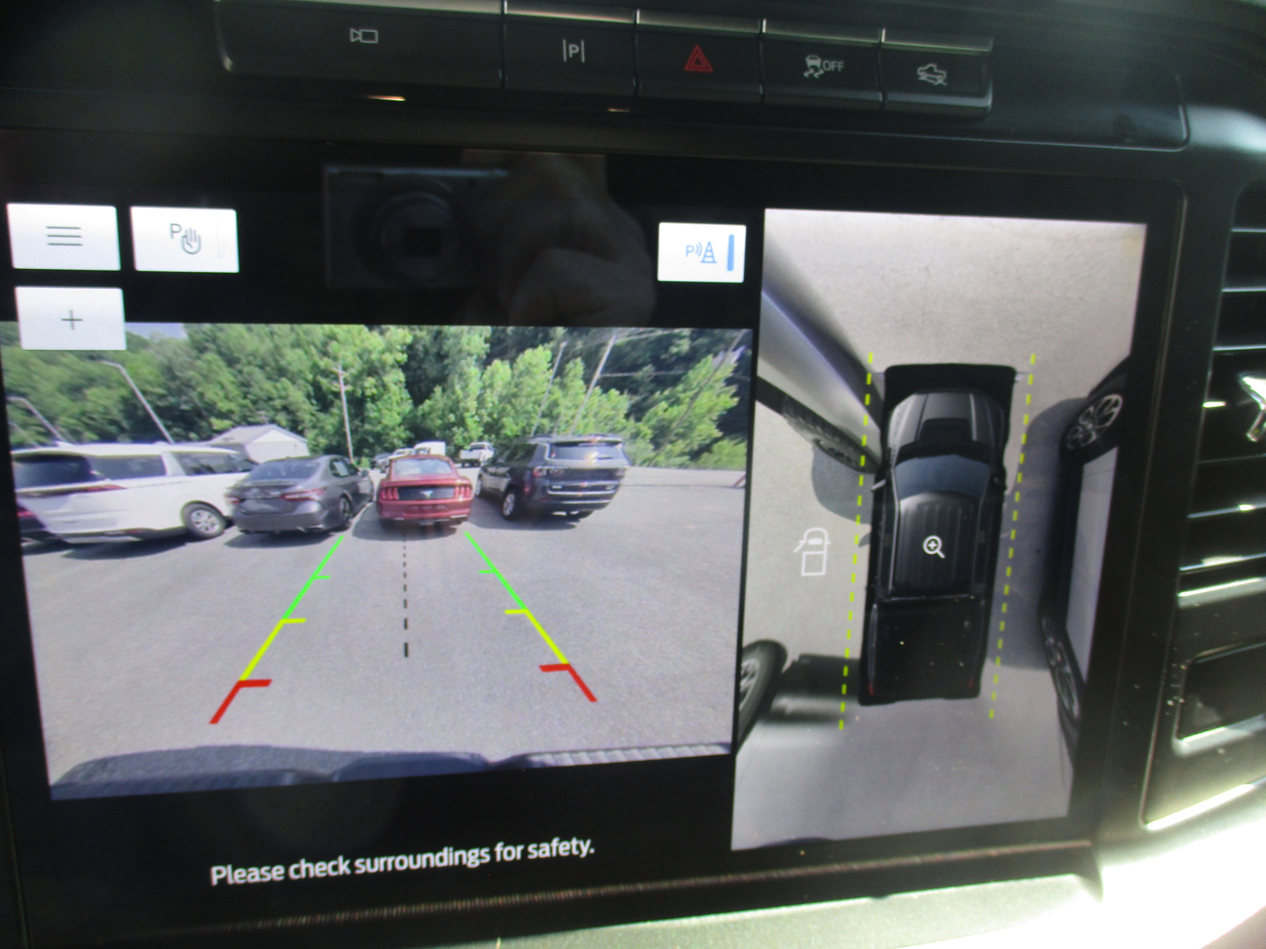 Certified 2023 Ford F150 Raptor w/ Raptor Carbon Fiber Package image 19