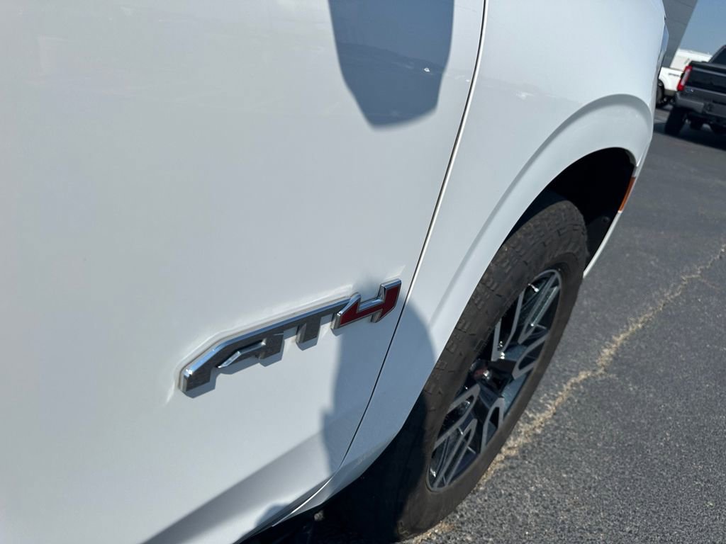 Used 2022 GMC Yukon AT4 w/ Max Trailering Package image 28