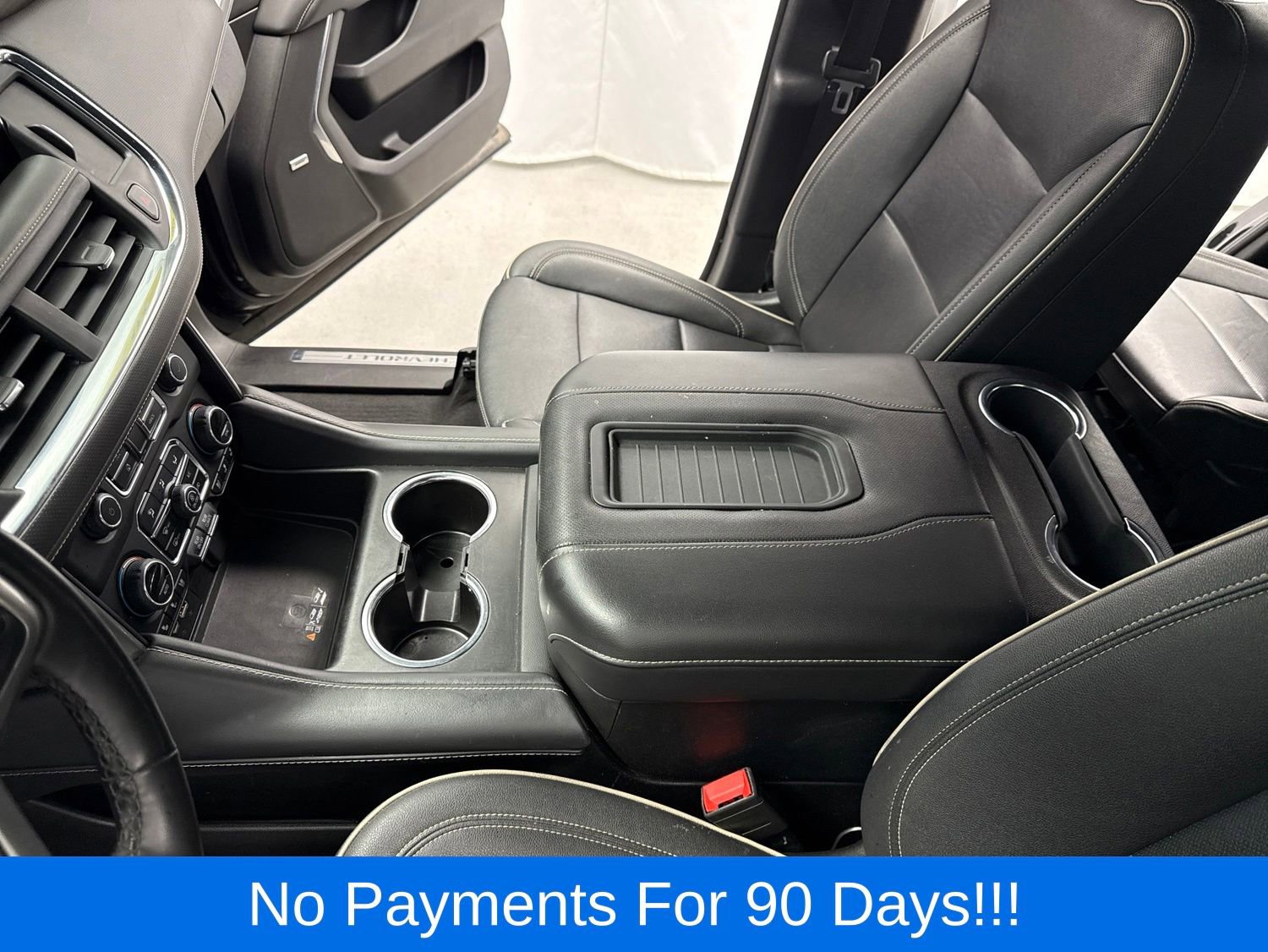 Used 2023 Chevrolet Tahoe Premier AWD/4WD image 24