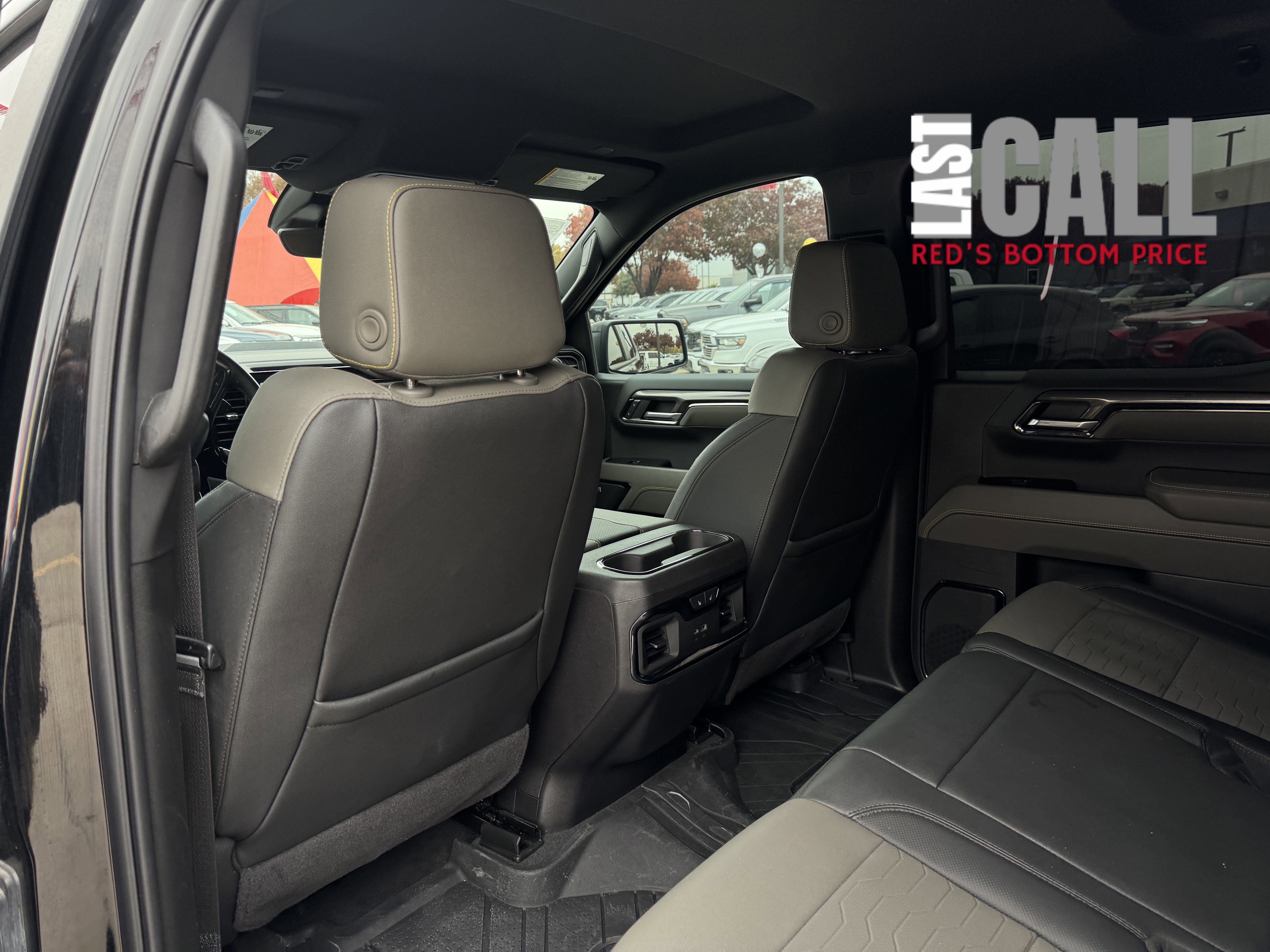 Used 2024 Chevrolet Silverado 1500 ZR2 w/ Technology Package image 15