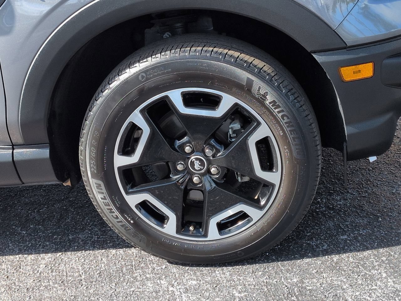 Certified 2023 Ford Bronco Sport Outer Banks AWD/4WD image 11