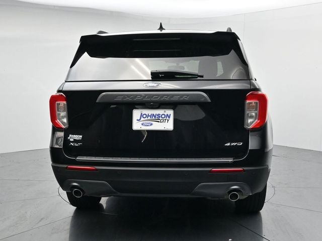 Certified 2024 Ford Explorer XLT w/ Equipment Group 202A AWD/4WD image 7