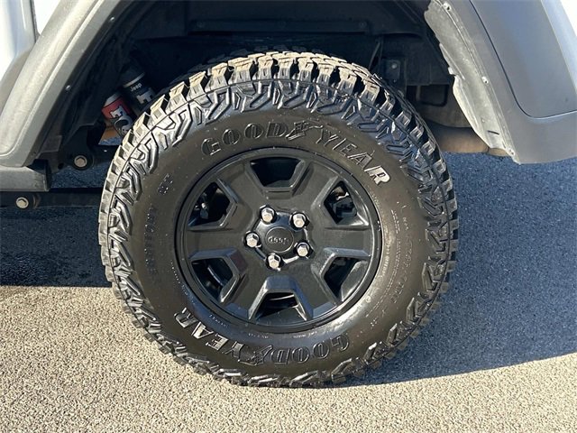 Used 2022 Jeep Gladiator Mojave image 13