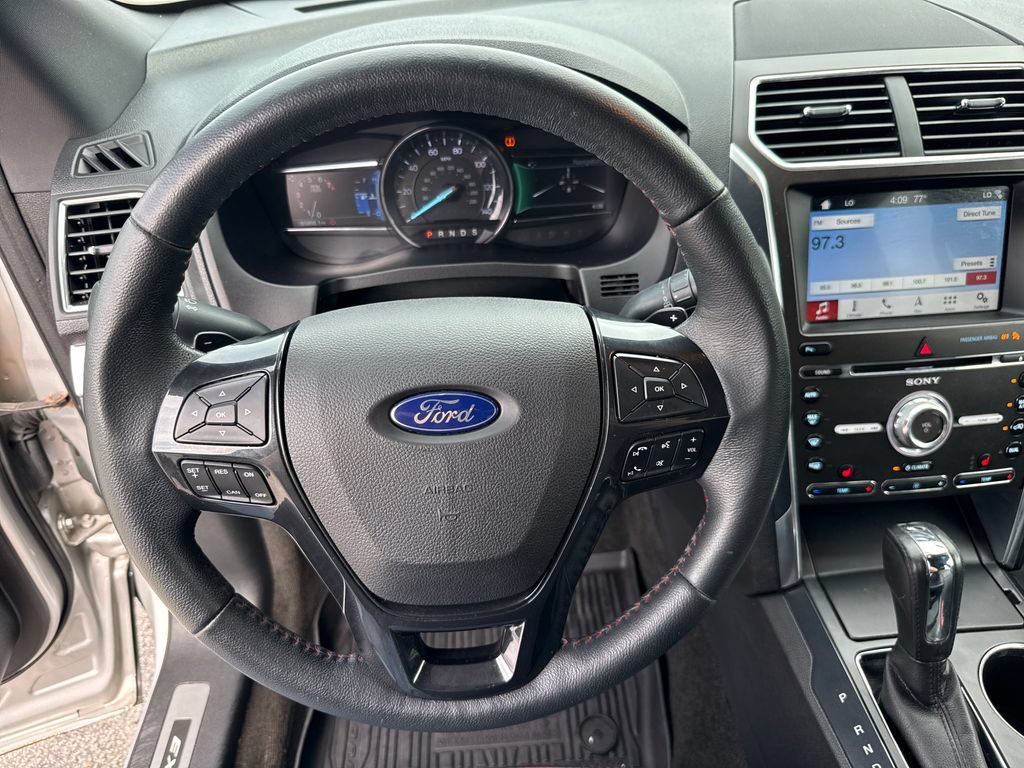 Certified 2018 Ford Explorer Sport AWD/4WD image 14