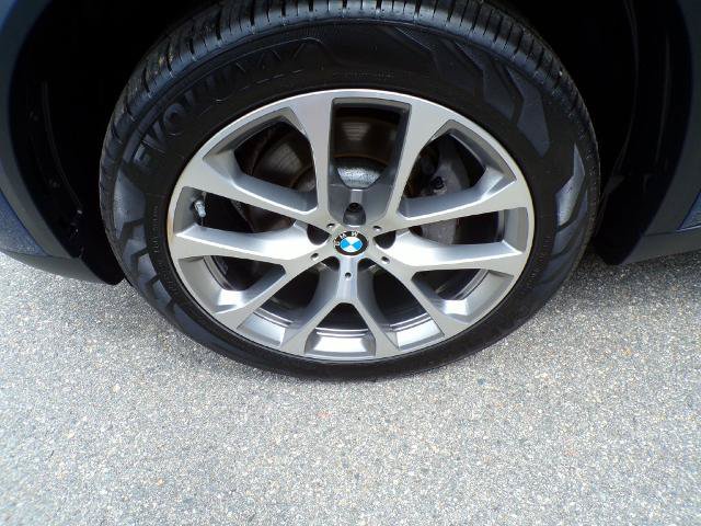 Used 2019 BMW X5 xDrive40i w/ Convenience Package AWD/4WD image 5