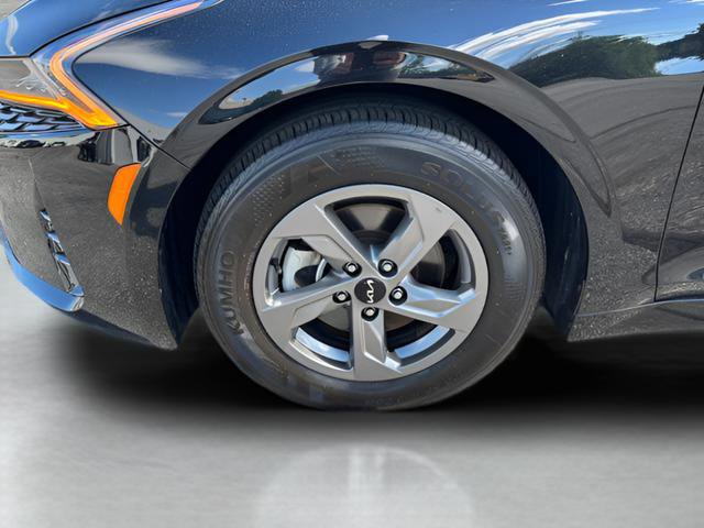 Used 2024 Kia K5 LXS FWD image 17