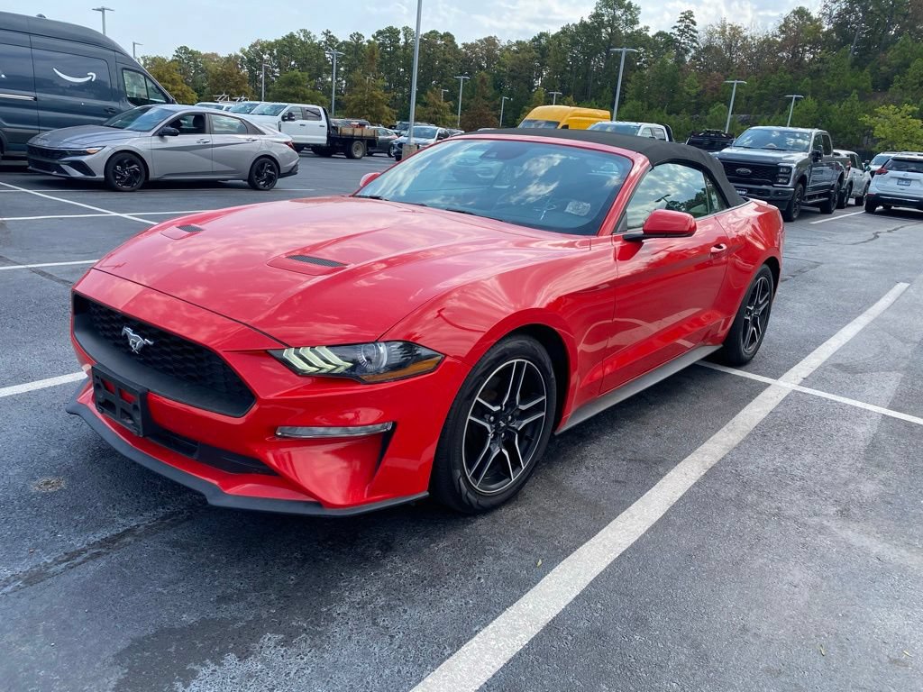 Certified 2022 Ford Mustang Premium RWD image 3