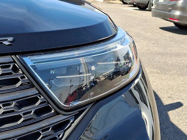 Certified 2023 Ford Explorer XLT w/ Equipment Group 202A AWD/4WD image 9