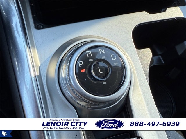 Certified 2022 Ford Explorer XLT w/ Equipment Group 202A image 23