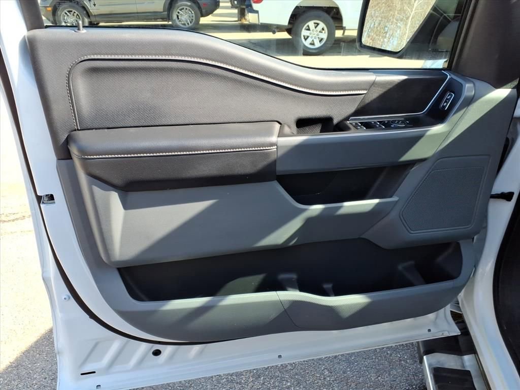 Certified 2025 Ford F150 XLT w/ Equipment Group 301A Standard image 15