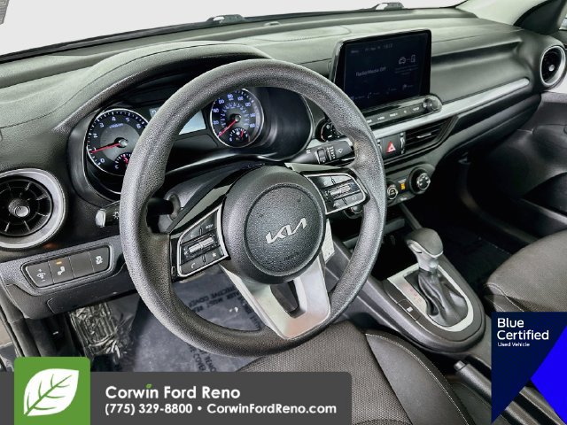 Used 2024 Kia Forte LXS w/ LXS Technology Package FWD image 11