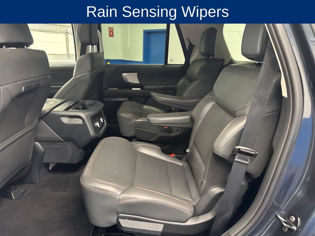 Certified 2025 Ford Expedition Active AWD/4WD image 29