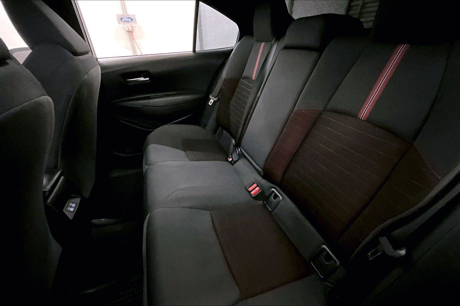 Used 2024 Toyota Corolla SE image 25