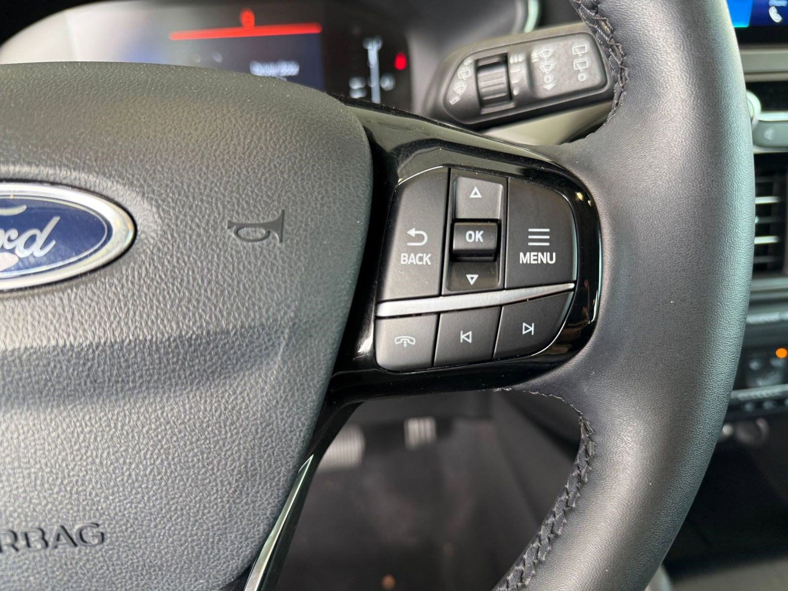 Certified 2023 Ford Escape Active w/ Cold Weather Package FWD image 25