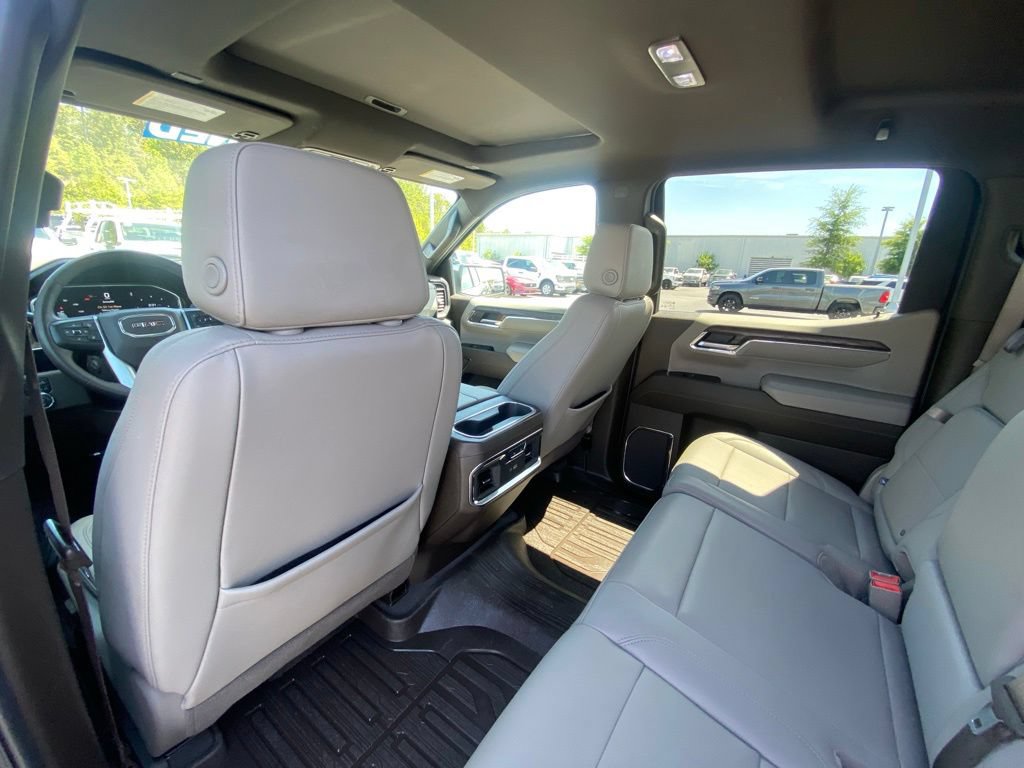 Used 2024 GMC Sierra 1500 SLT w/ SLT Premium Package AWD/4WD image 22