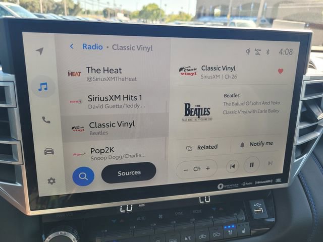 Used 2022 Toyota Tundra Platinum w/ Advanced Package AWD/4WD image 23