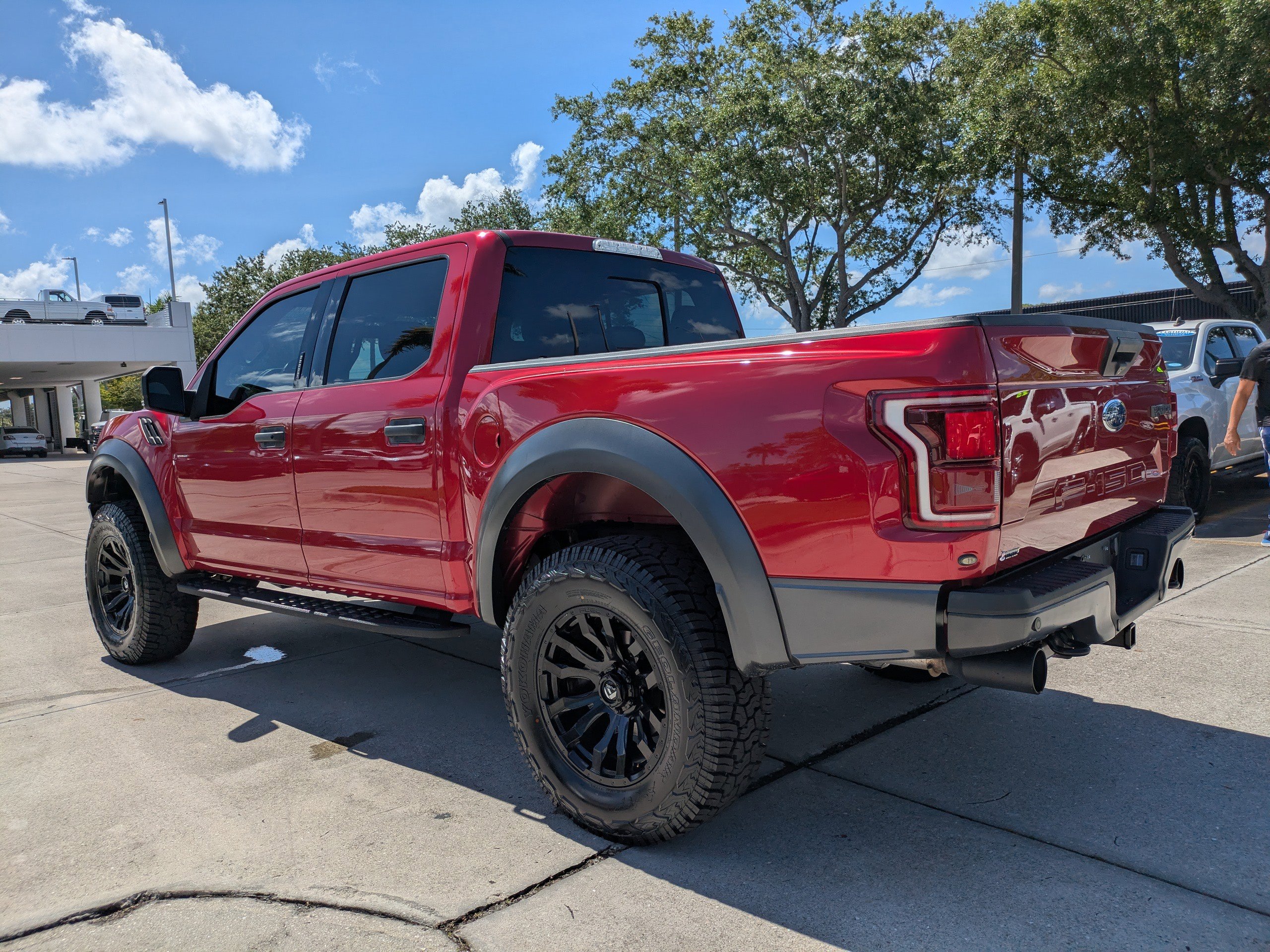 Certified 2020 Ford F150 Raptor w/ Equipment Group 801A Mid AWD/4WD image 6