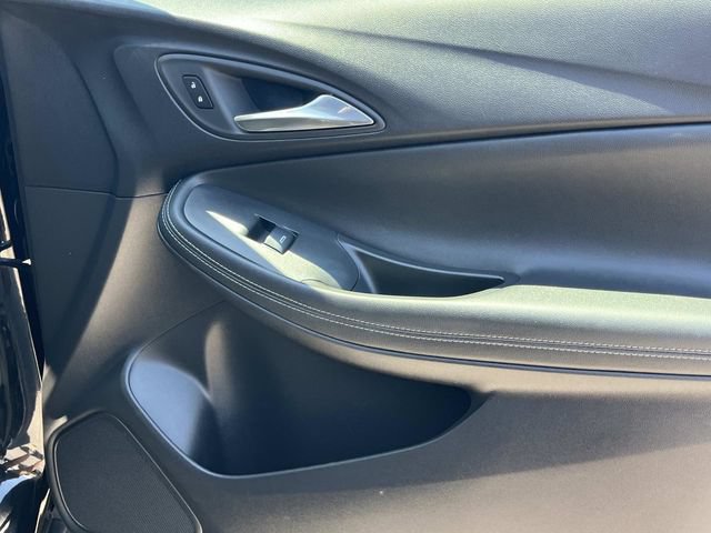 Used 2025 Buick Encore GX Preferred FWD image 27